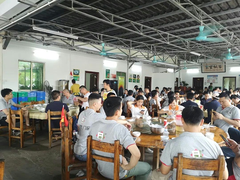 帝奥斯30公里徒步
