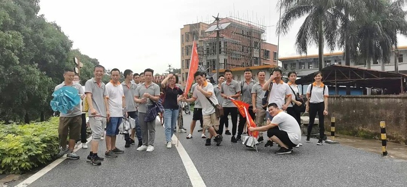 帝奥斯30公里徒步