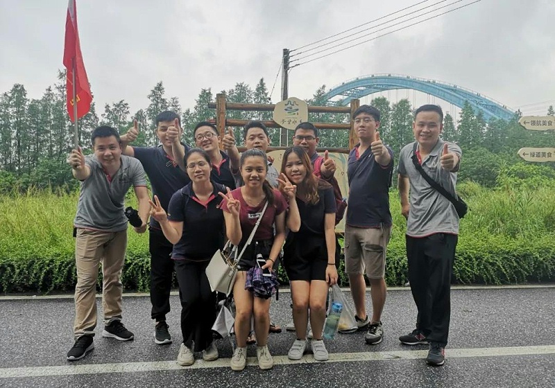 帝奥斯30公里徒步