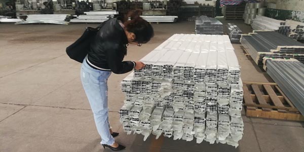 广东铝材挤压模具厂