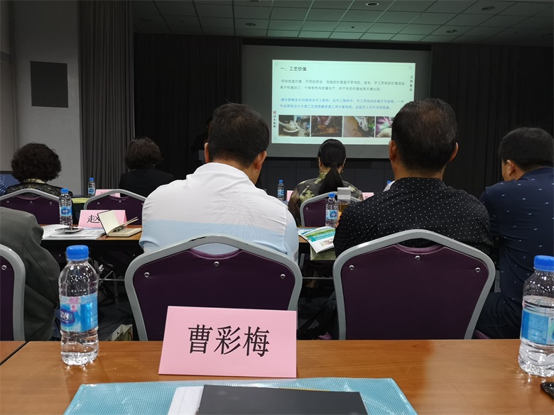 臻典七彩·荟萃云南 七彩云南主题展绽放上海 带你看爽“文化云南 手艺云南”12 臻典七彩·荟萃云南 七彩云南主题展绽放上海 带你看爽“文化云南 手艺云南”12