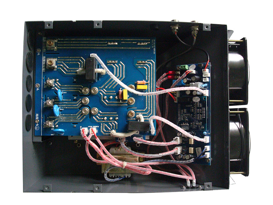 15KW小功率电磁加热器内部结构