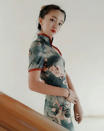 民族服装设计师 (2)
