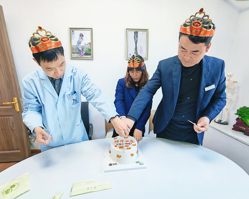 8eca178134b458d28e82ca09dd52bab3