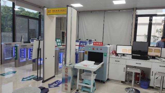 法院安检门