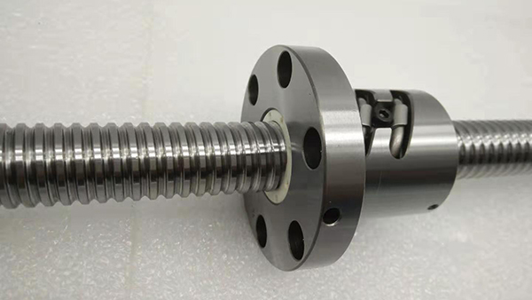 雅威达冷轧滚珠丝杆 雅威达冷轧滚珠丝杆