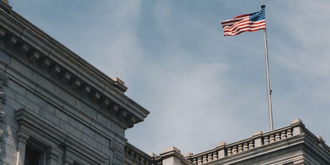 photo-1522681790129-eacac40ff606