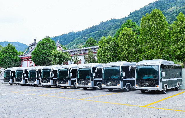 星之河23G观光车 (2)