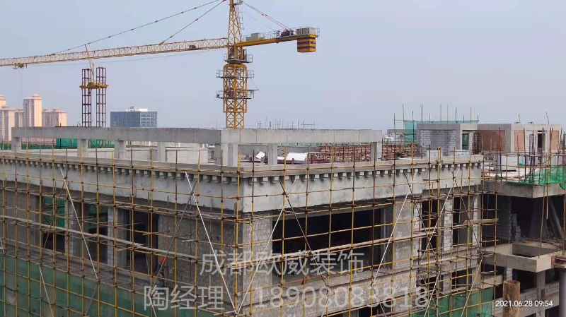 欧威新闻：眉山北京外国语学校建筑施工一角