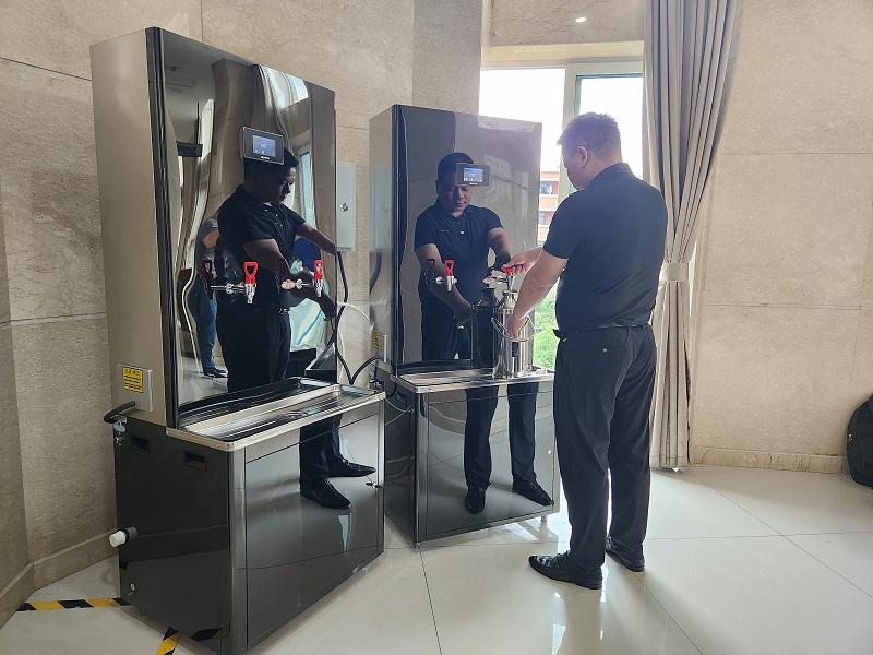 步进式开水器接水测试 步进式开水器接水测试