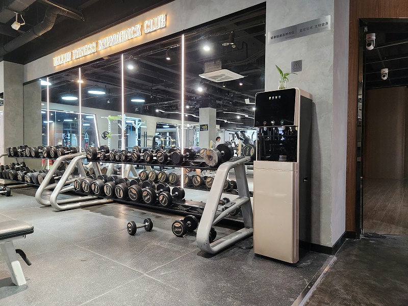 健身房管线饮水机安装 健身房管线饮水机安装