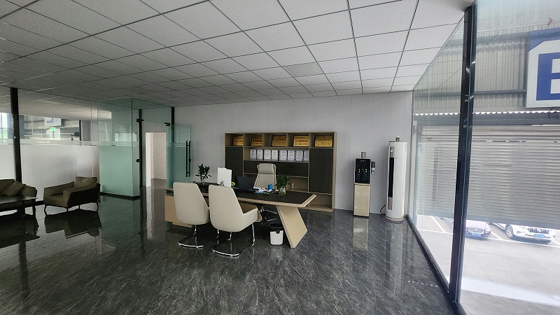 车间2楼总经理办公室直饮水机 车间2楼总经理办公室直饮水机