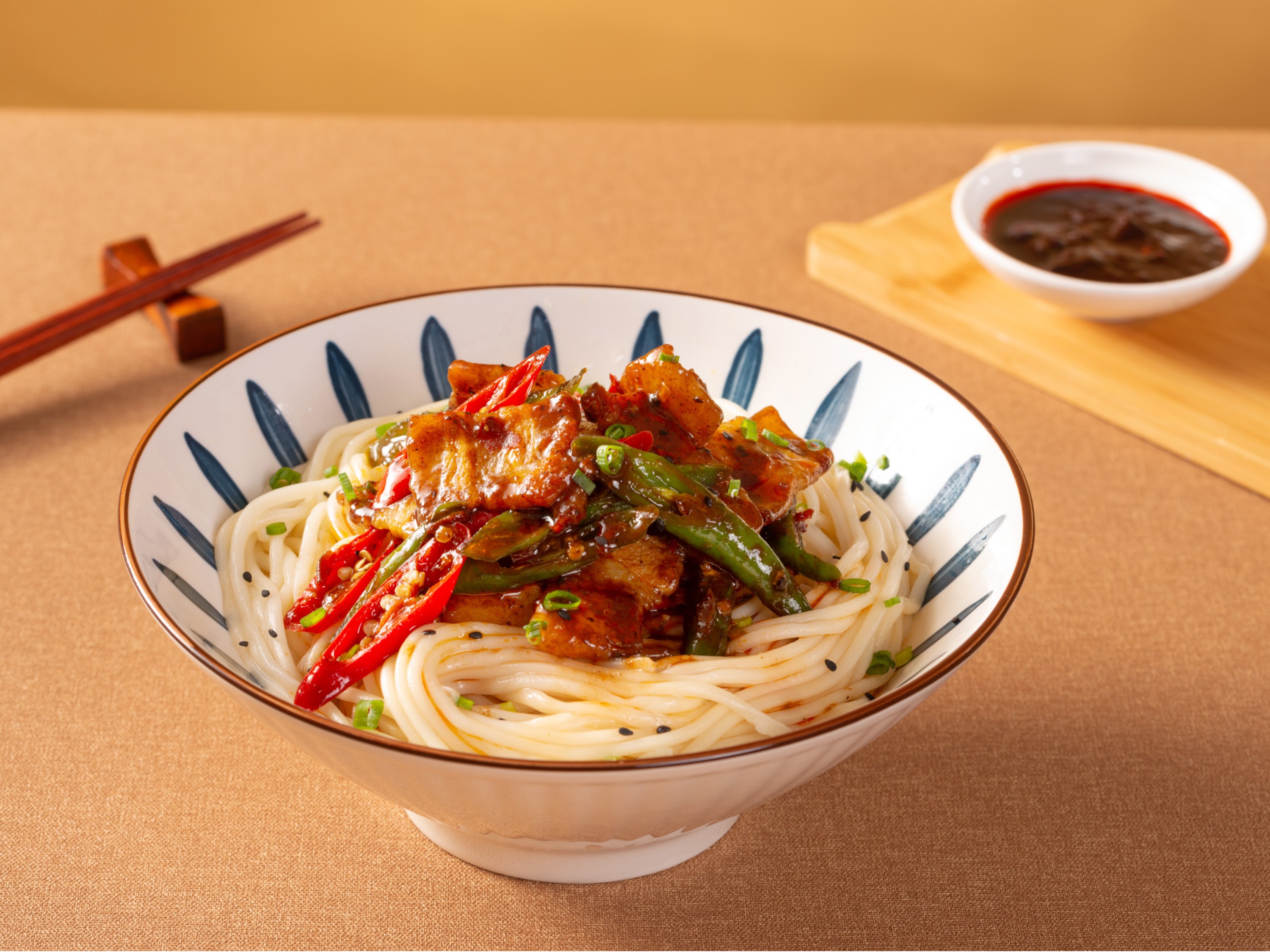 小炒肉盖浇面3 小炒肉盖浇面3