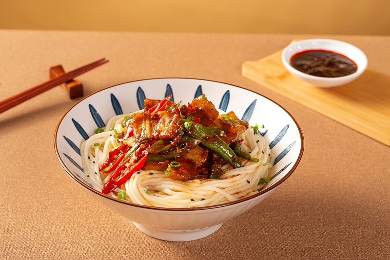 小炒肉盖浇面3 小炒肉盖浇面3