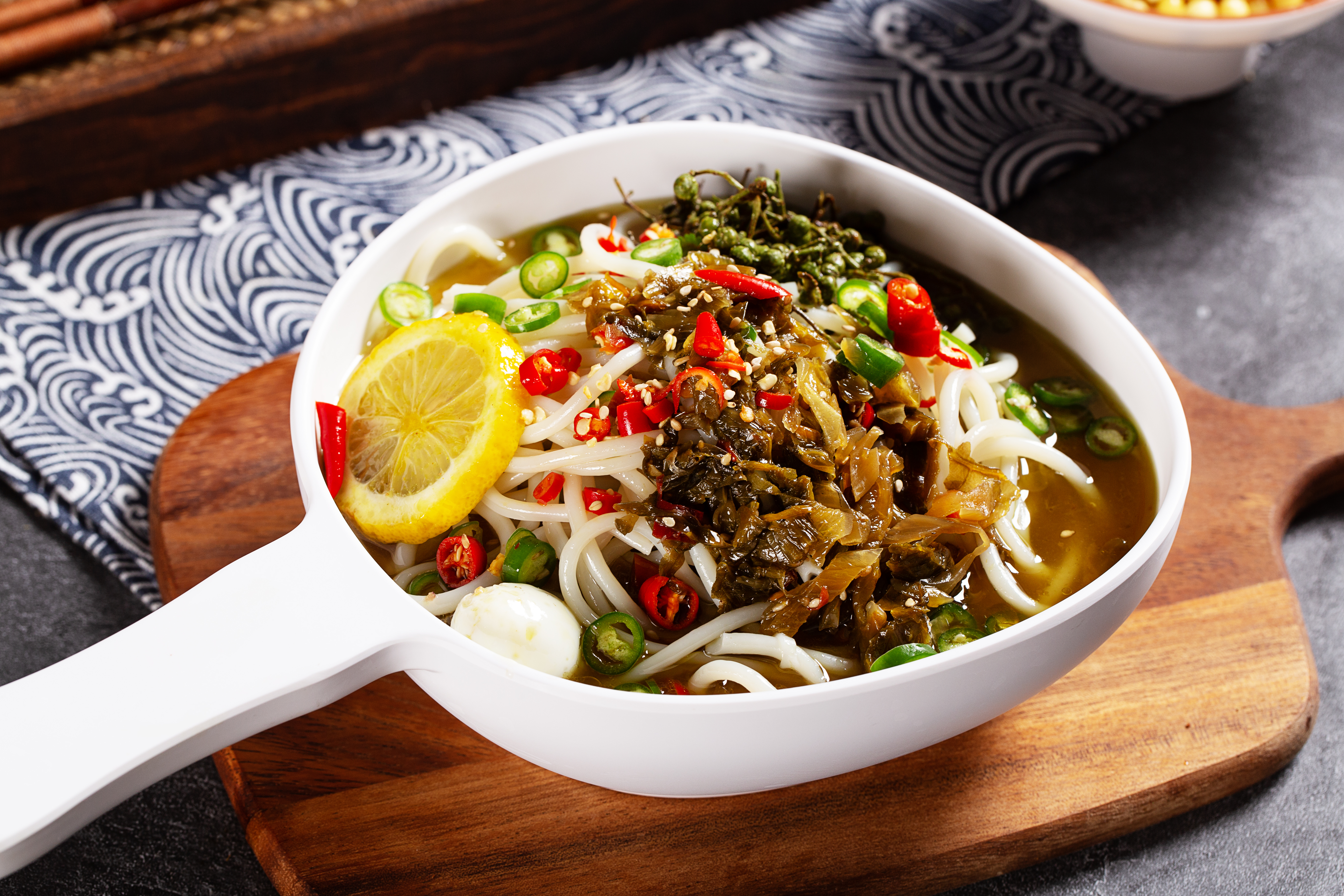 藤椒酸菜面 藤椒酸菜面