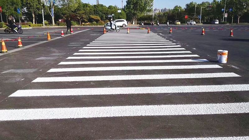 熱熔標(biāo)線涂料受潮會對施工產(chǎn)生的影響